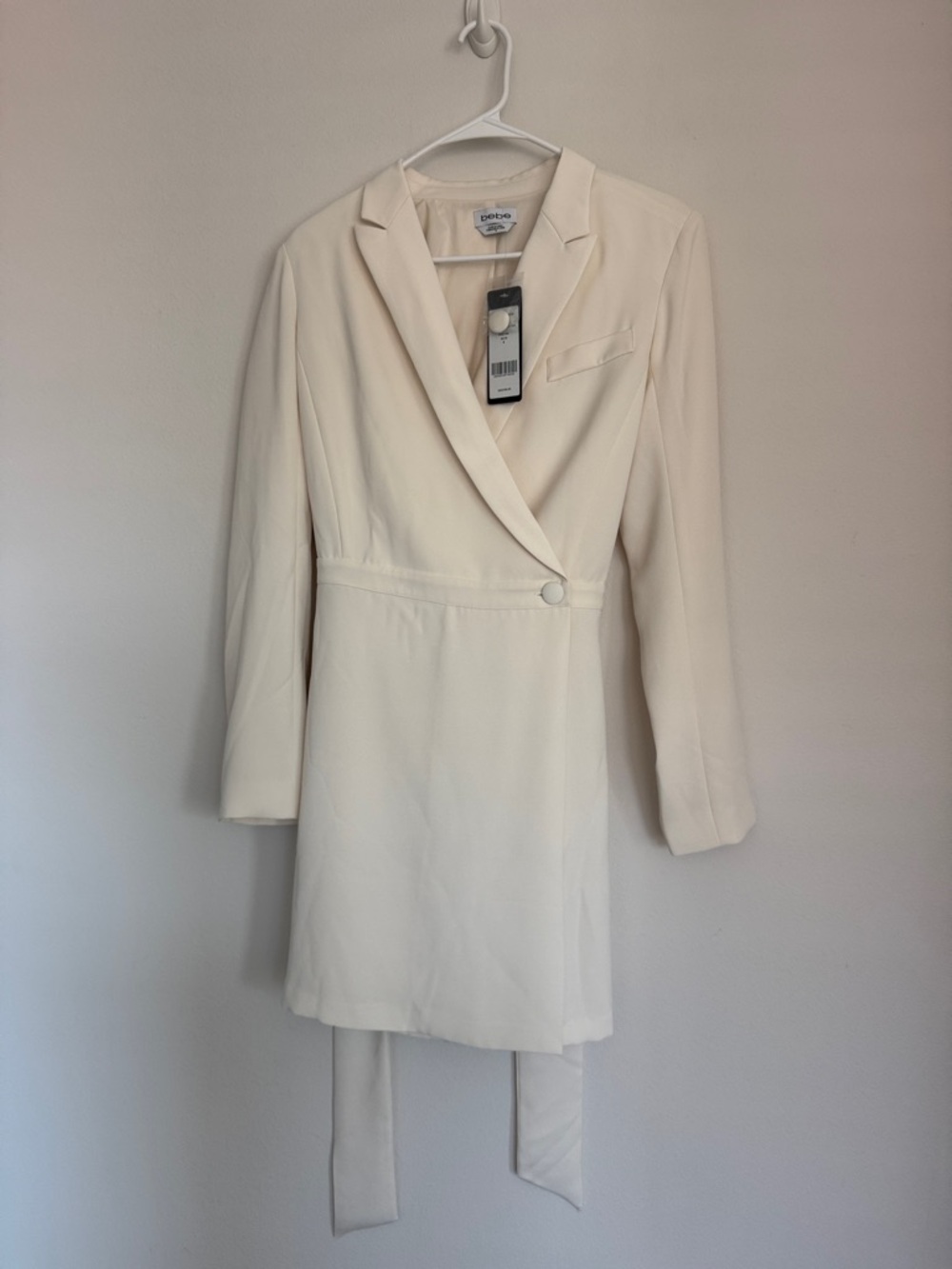 bebe Cream Wrap Blazer Dress with Waist Sash. Size 8